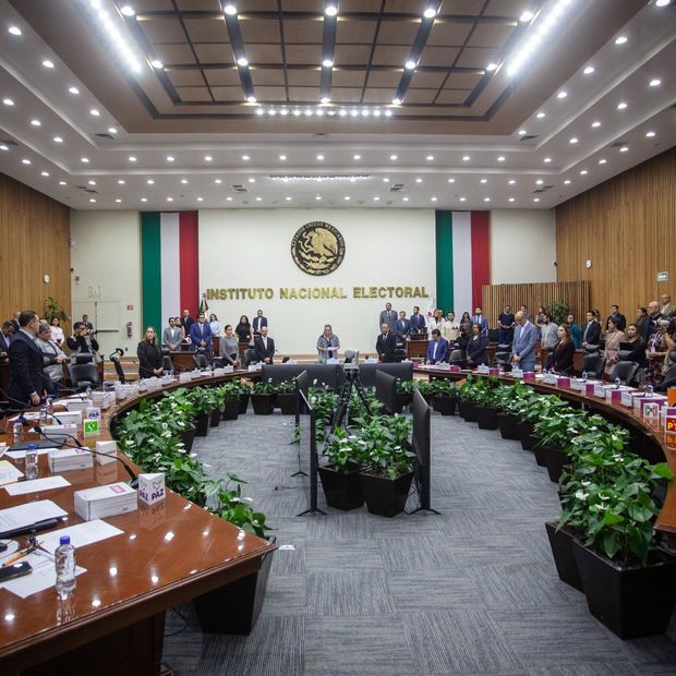 Cómo Elige Quinteta Candidatos Nuevo Presidente Consejero INE 2026
